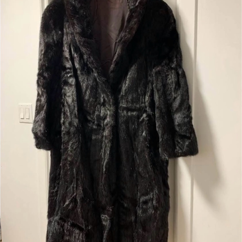 Black Diamond Women's Black Fur MINK Coat